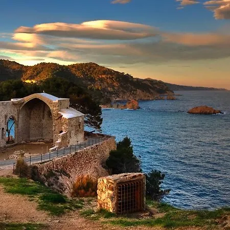 Lets Holidays Cozy Pool Tossa de Mar