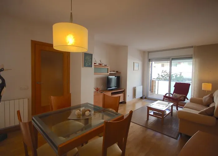 Lets Holidays Cozy Pool Apartmán
